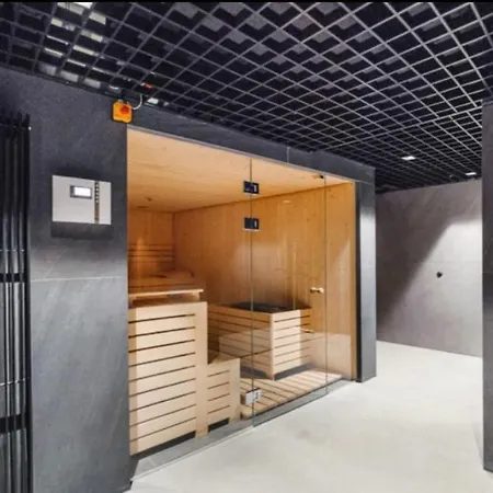 Centrum Prestige Apartment *